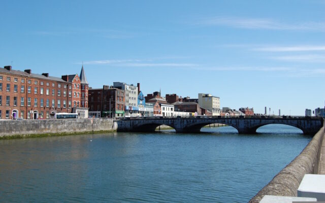 river lee, cork city